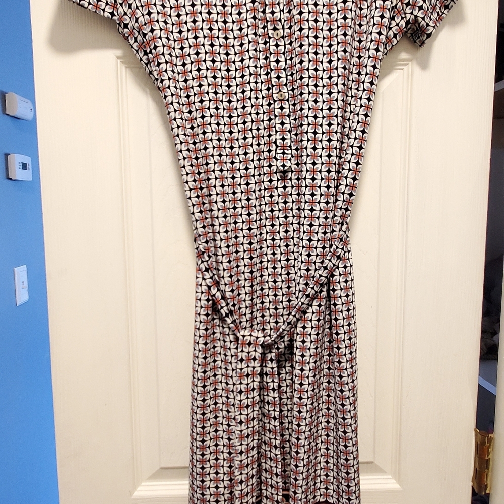 Spring dress - Picture 3 of 4